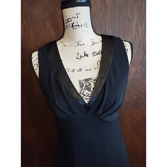 Ann Taylor LOFT Vintage Black Satin trim Sleeveless Midi Dress Sz 6 Event Formal - Picture 3 of 9